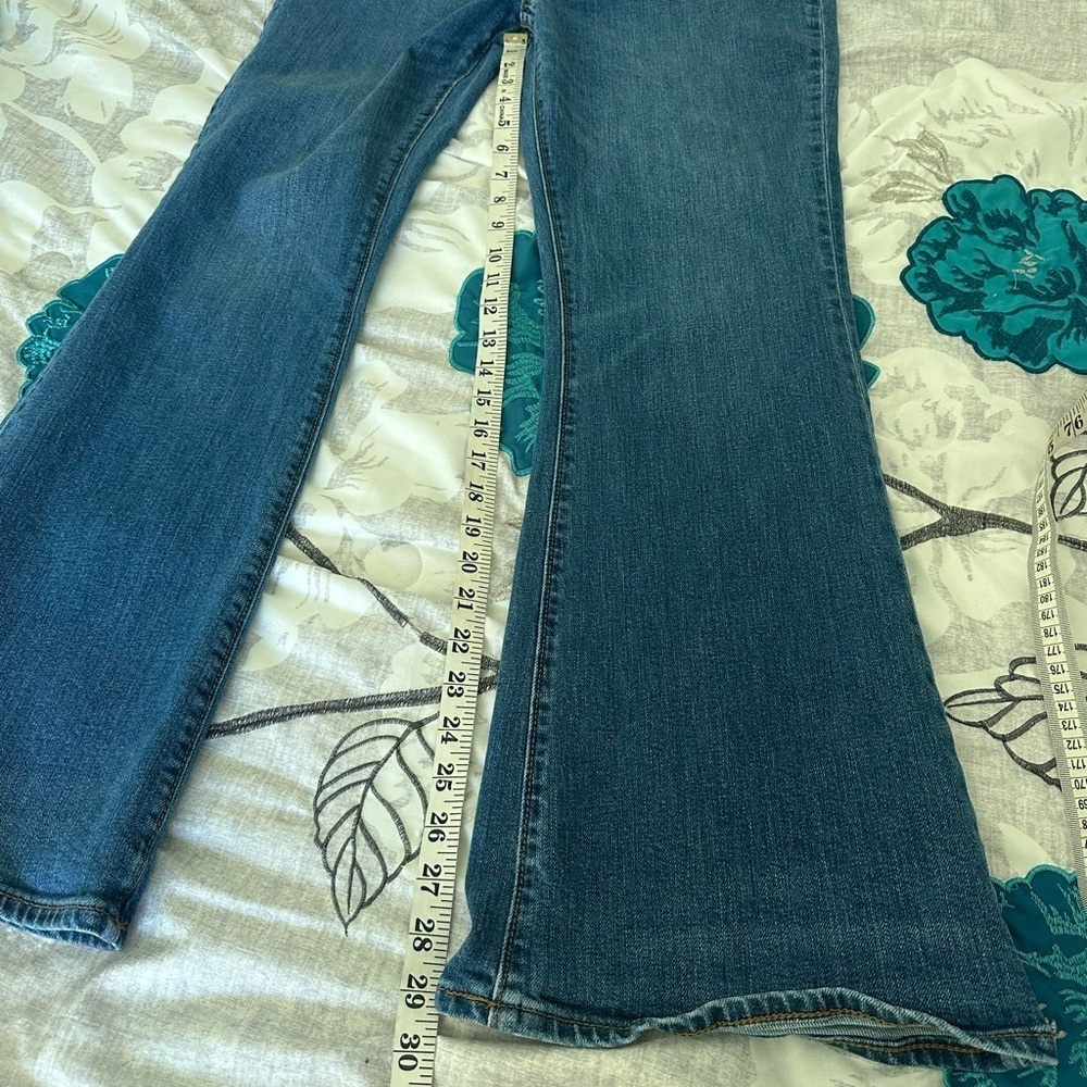 Ann Taylor Flare Jeans Women’s 8 Blue High Rise Pants - Picture 7 of 8